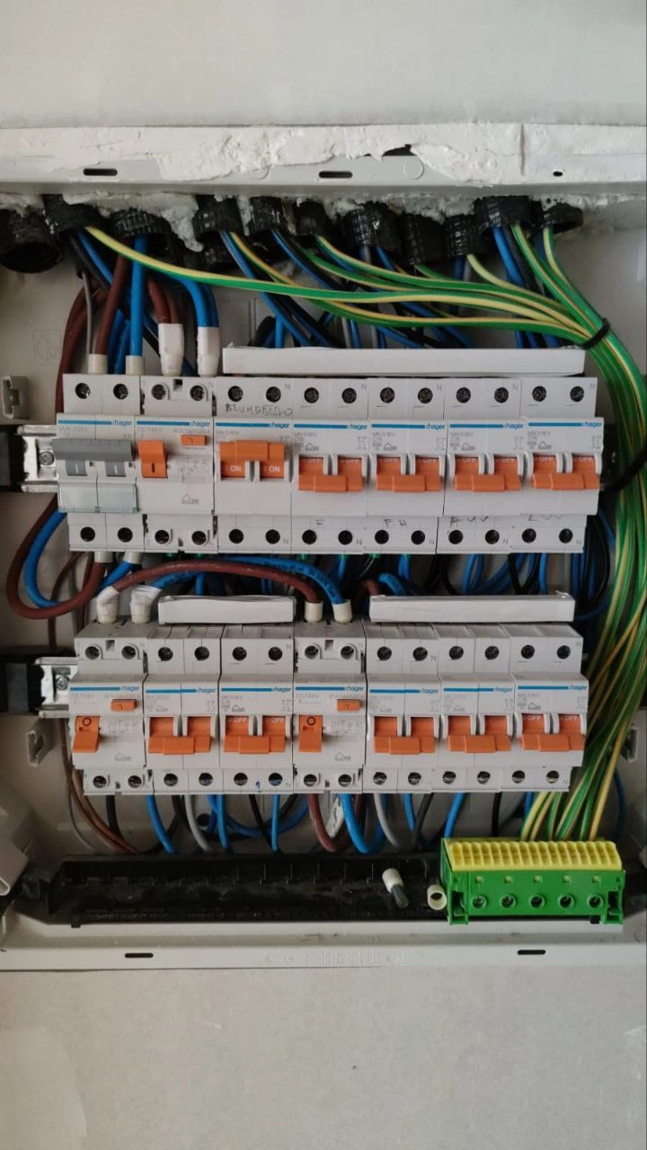 reforma cuadro eléctrico piso